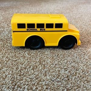 Toysmith yellow plastic School Bus 6”